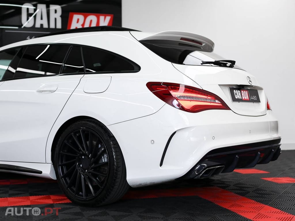 Mercedes-Benz CLA 45 AMG 4Matic Speedshift 7G-DCT