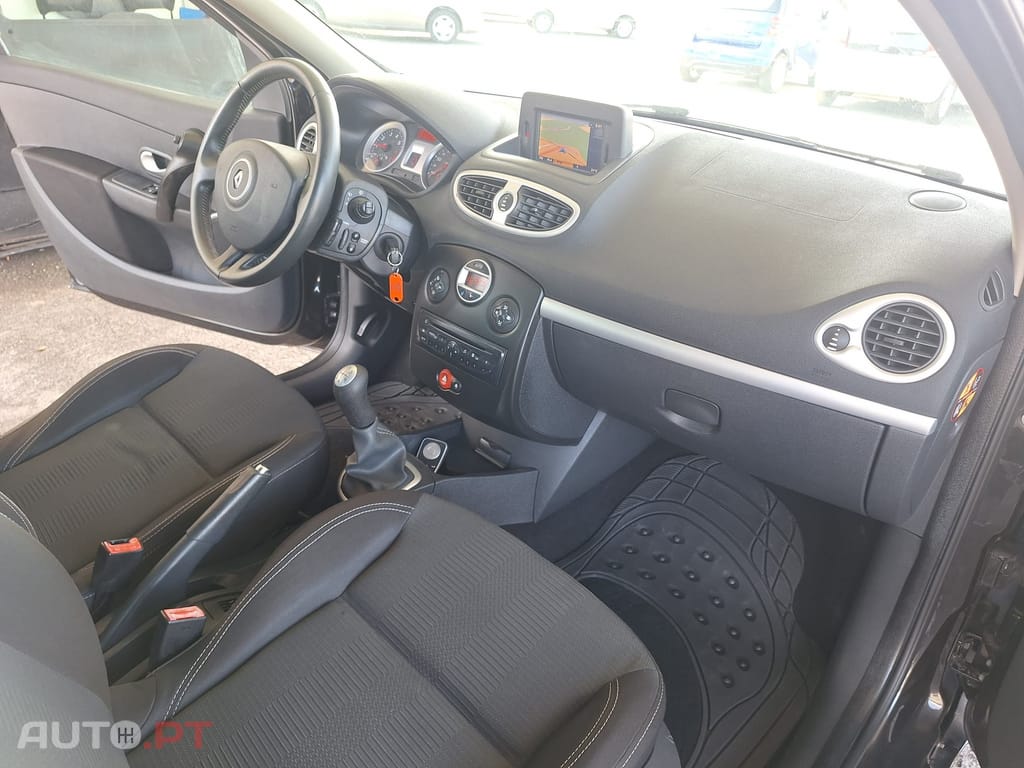 Renault Clio 1.2 16V Dynamique S