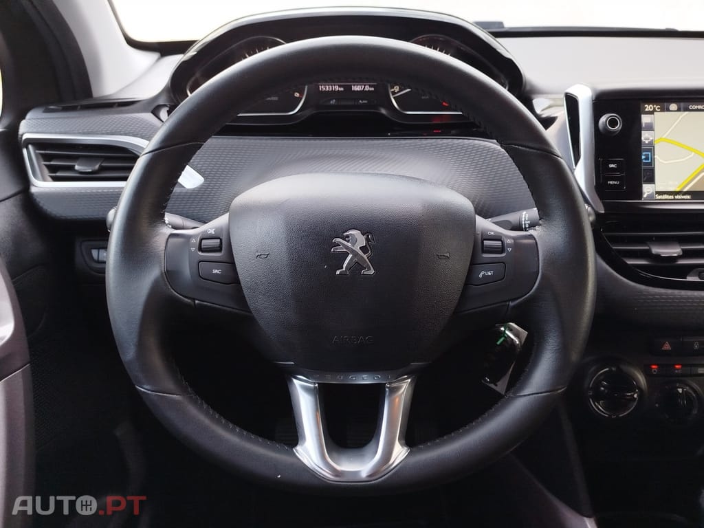 Peugeot 2008 1.6 BlueHDi Style