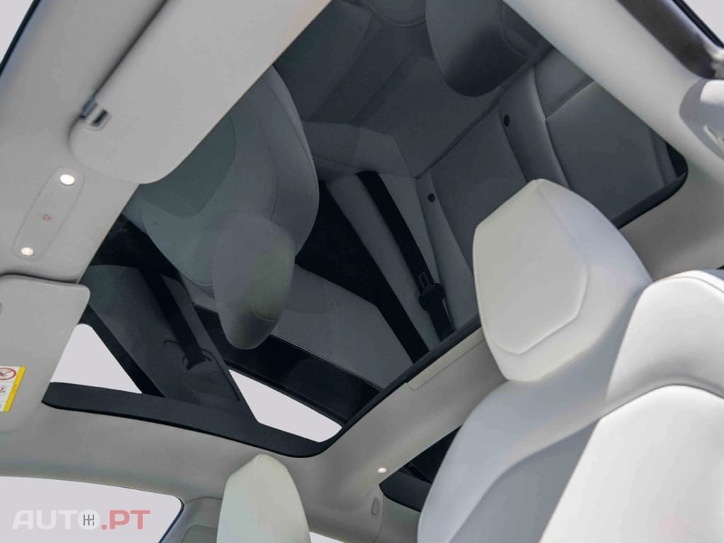 Tesla Model 3 Long Range Tração Integral