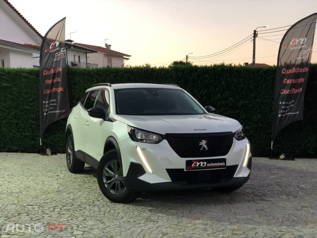 Peugeot 2008 1.2 PureTech Active Pack EAT8
