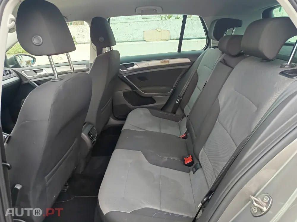 Volkswagen e-Golf AC/DC