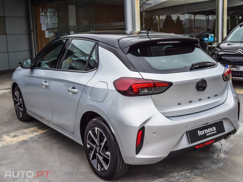 Opel Corsa 1.2 T GS Line