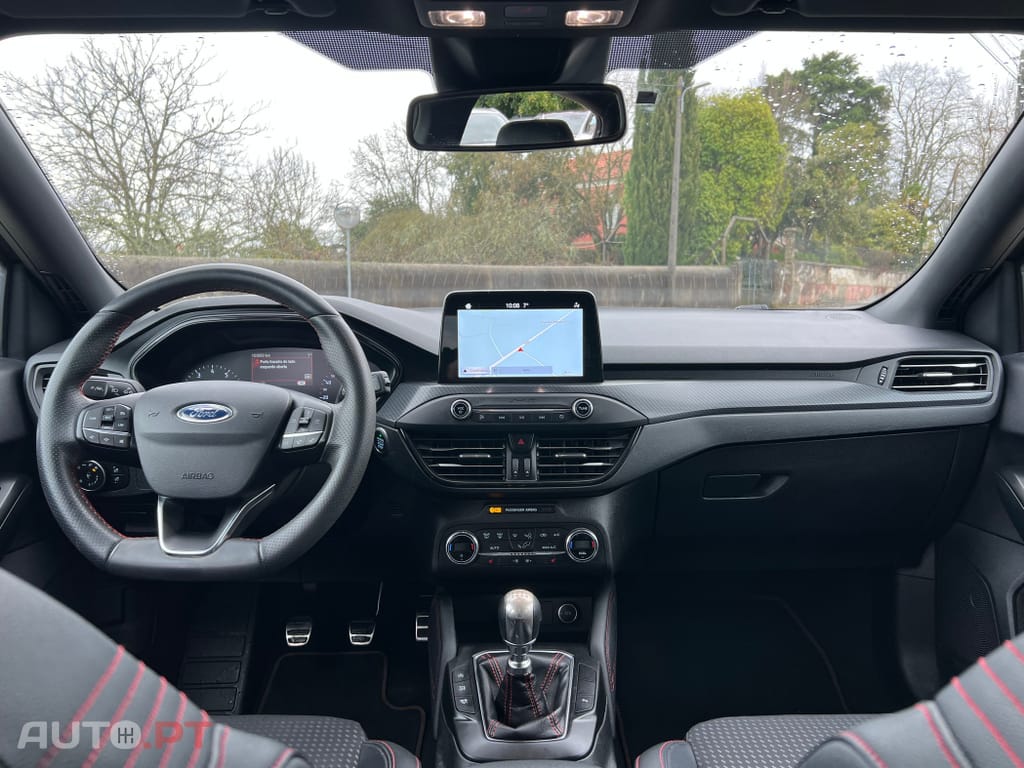 Ford Focus 1.0 EcoBoost ST-Line
