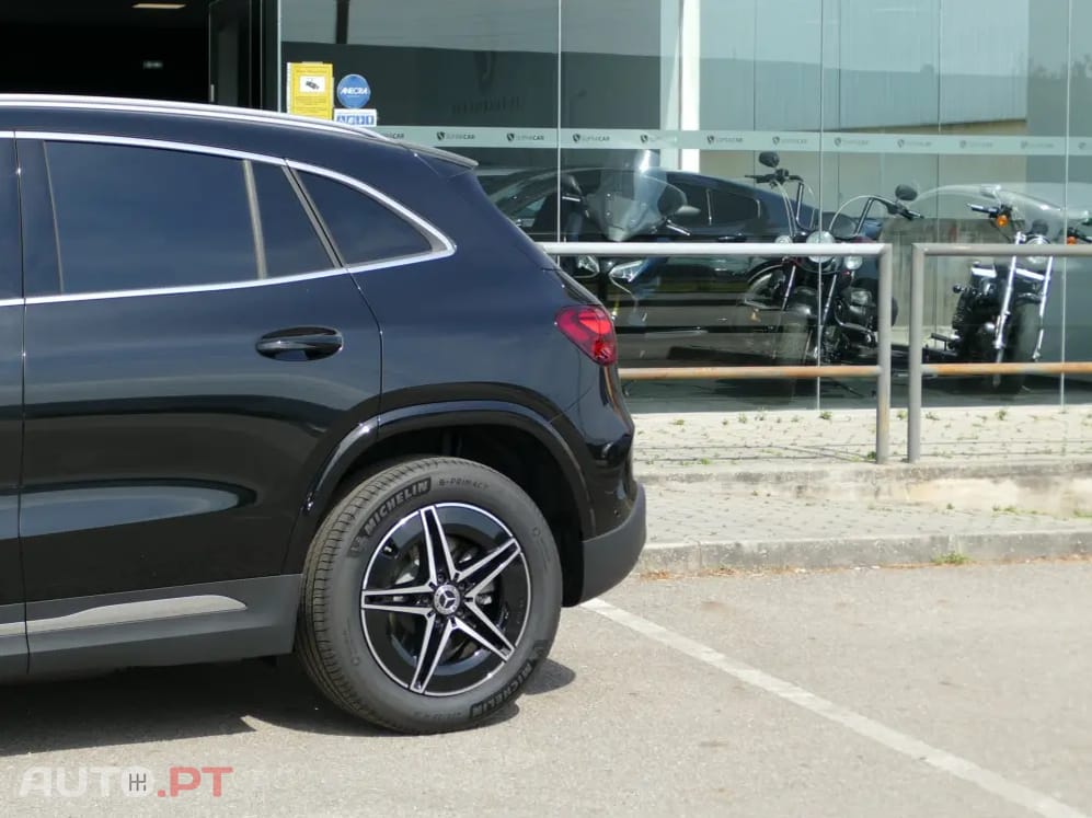 Mercedes-Benz EQA 250+ AMG Line
