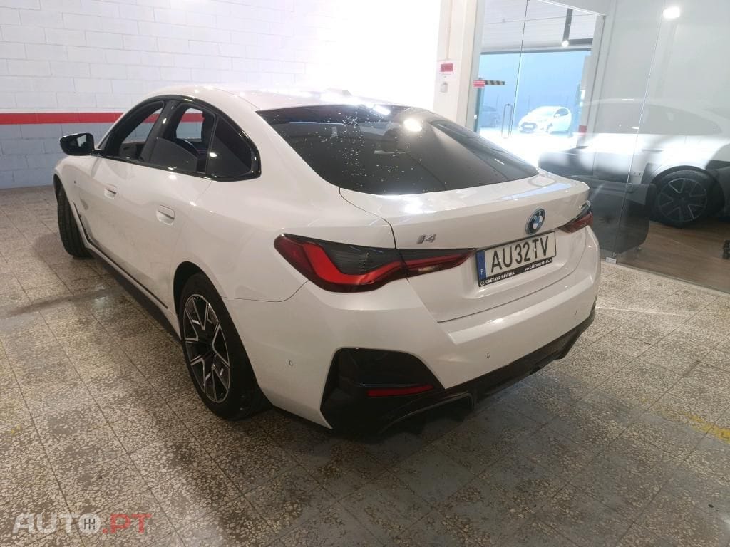 BMW i4 eDrive40 Desportiva M