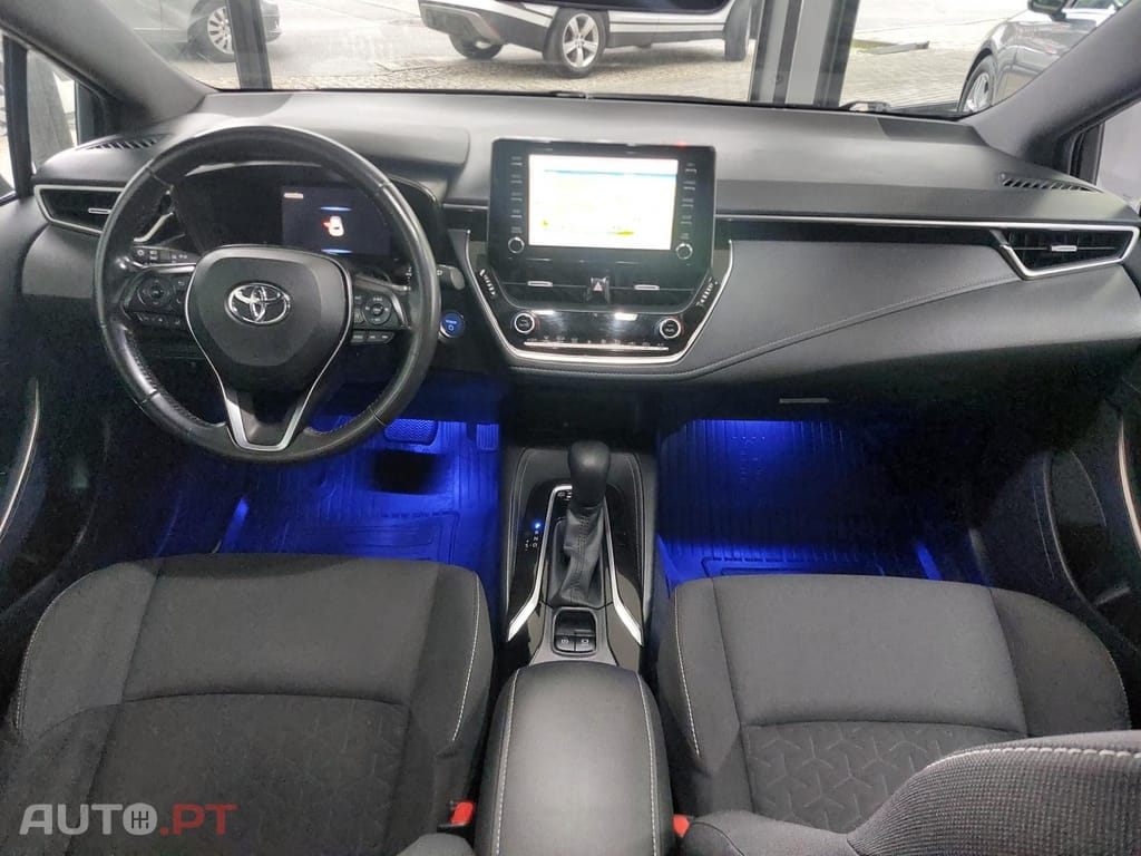 Toyota Corolla 2.0 Hybrid Exclusive