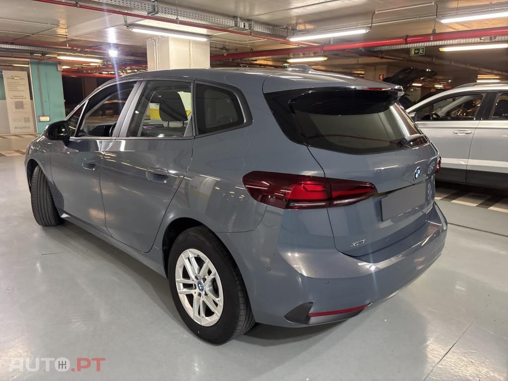 BMW 225 e xDrive