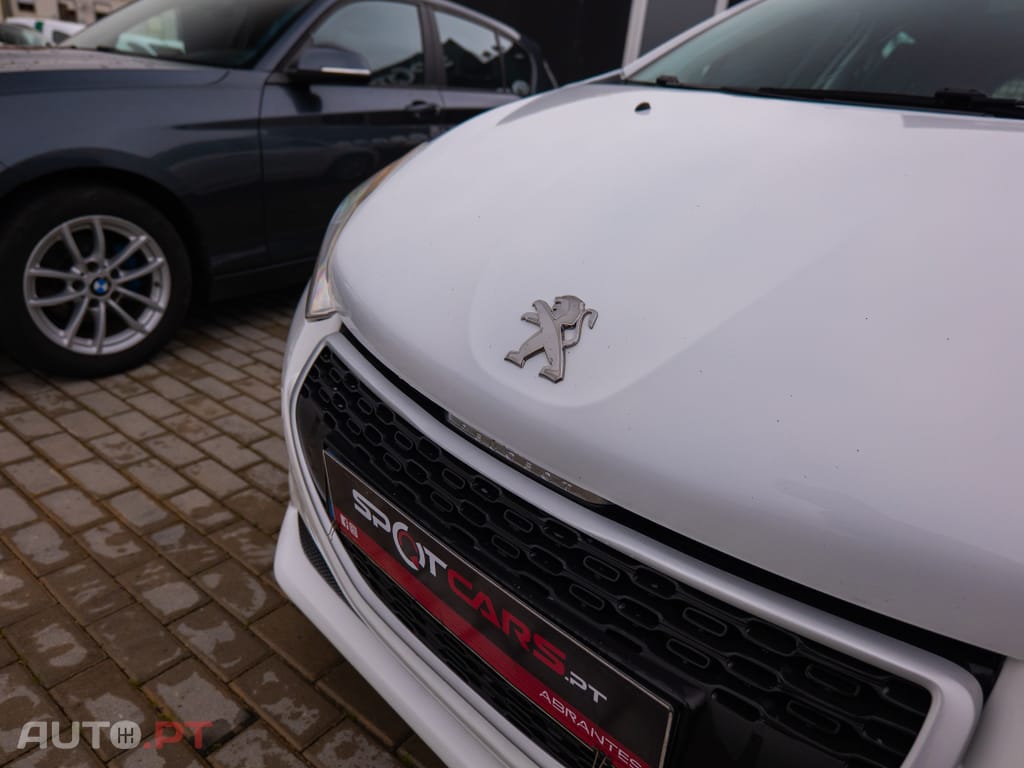 Peugeot 208 1.4 HDi
