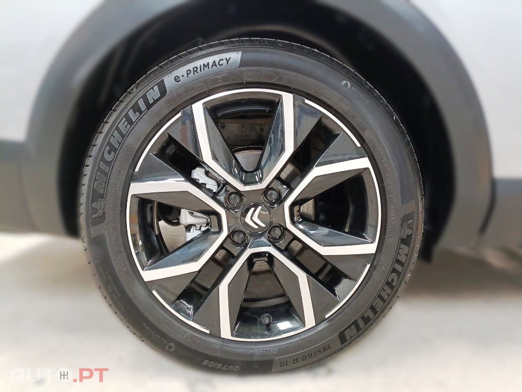 Citroen e-C4 X 50 kWh Shine Pack