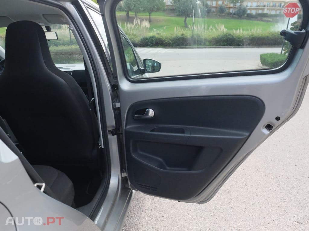 Volkswagen Up! 1.0 BlueMotion Move