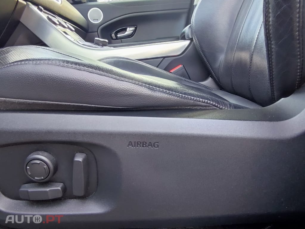 Land Rover Range Rover 2.0 D180 AWD R-Dynamic Auto
