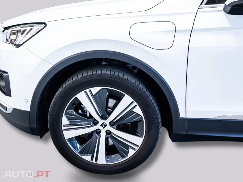 Seat Tarraco I.V.A DEDUTÍVEL 1.4e-HYBRID XCELLENCE 19Z.