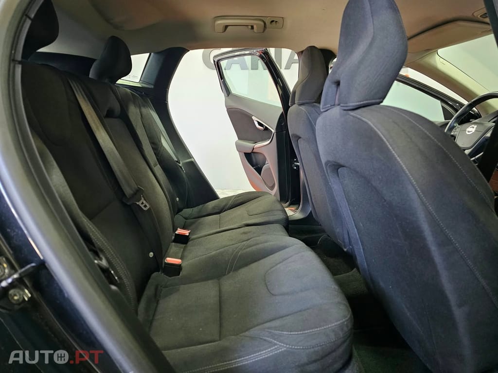Volvo V40 1.6 D2 Kinetic