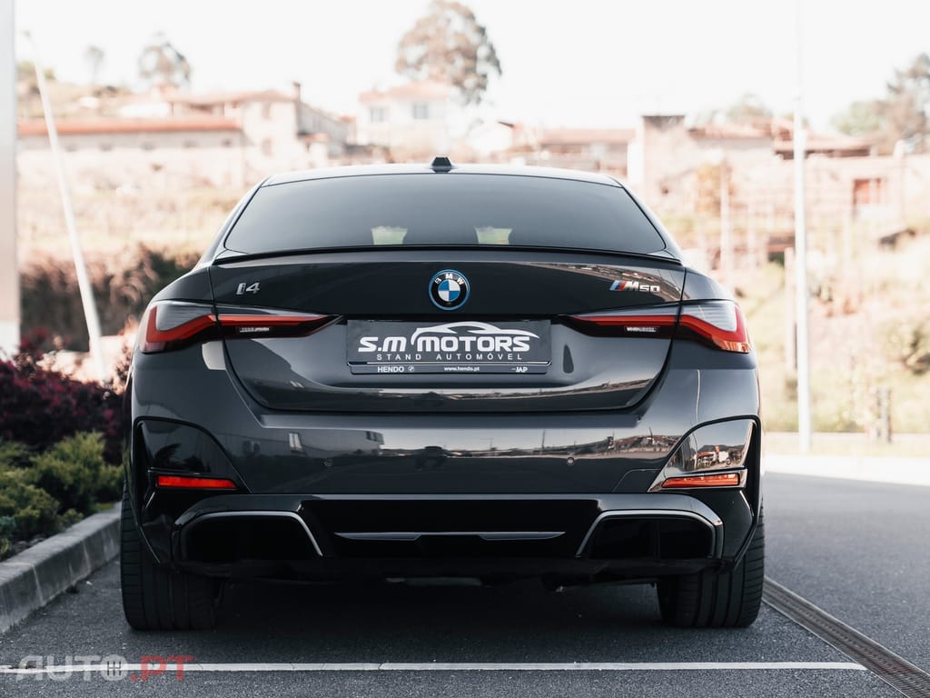 BMW i4 eDrive40 Desportiva M