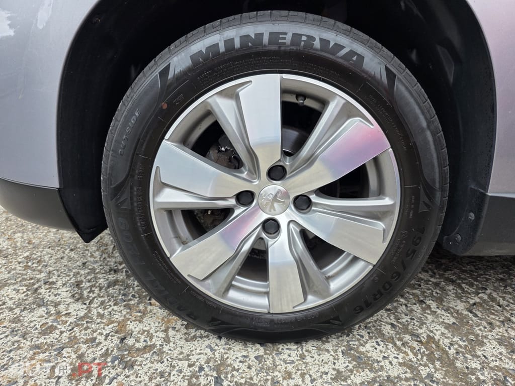 Peugeot 2008 1.6 BlueHDi Allure