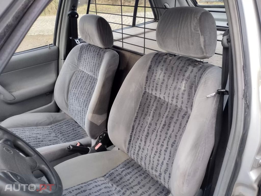 Skoda Felicia FELICIA VAN 1.9 GLX D - 5 Portas