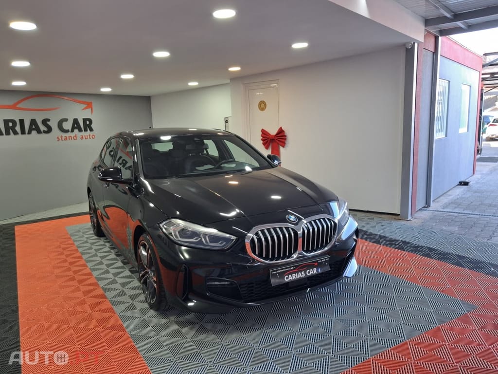 BMW 116 i Pack Desportivo M