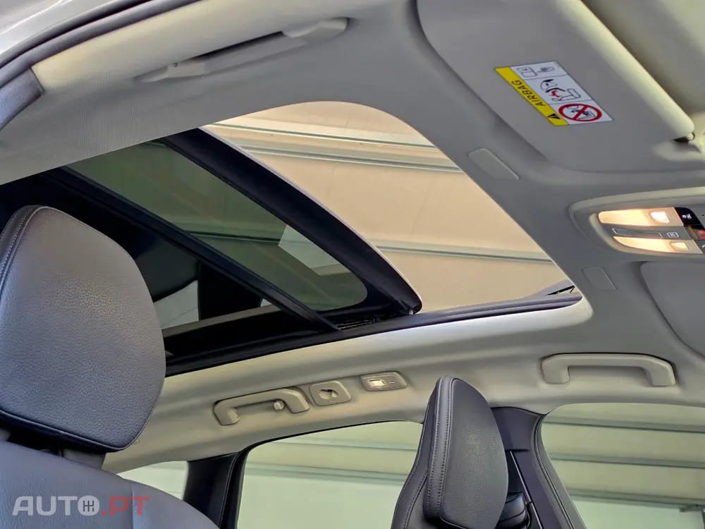 Volvo XC60 2.0 T6 PHEV Inscription AWD