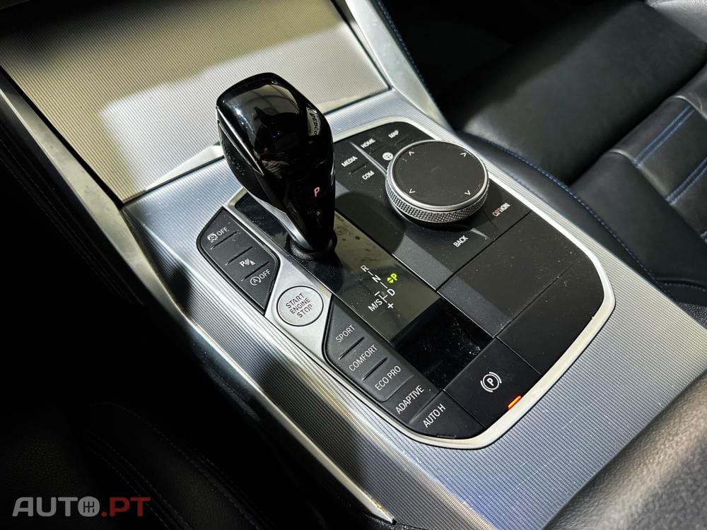 BMW 420 i Pack Desportivo M Auto