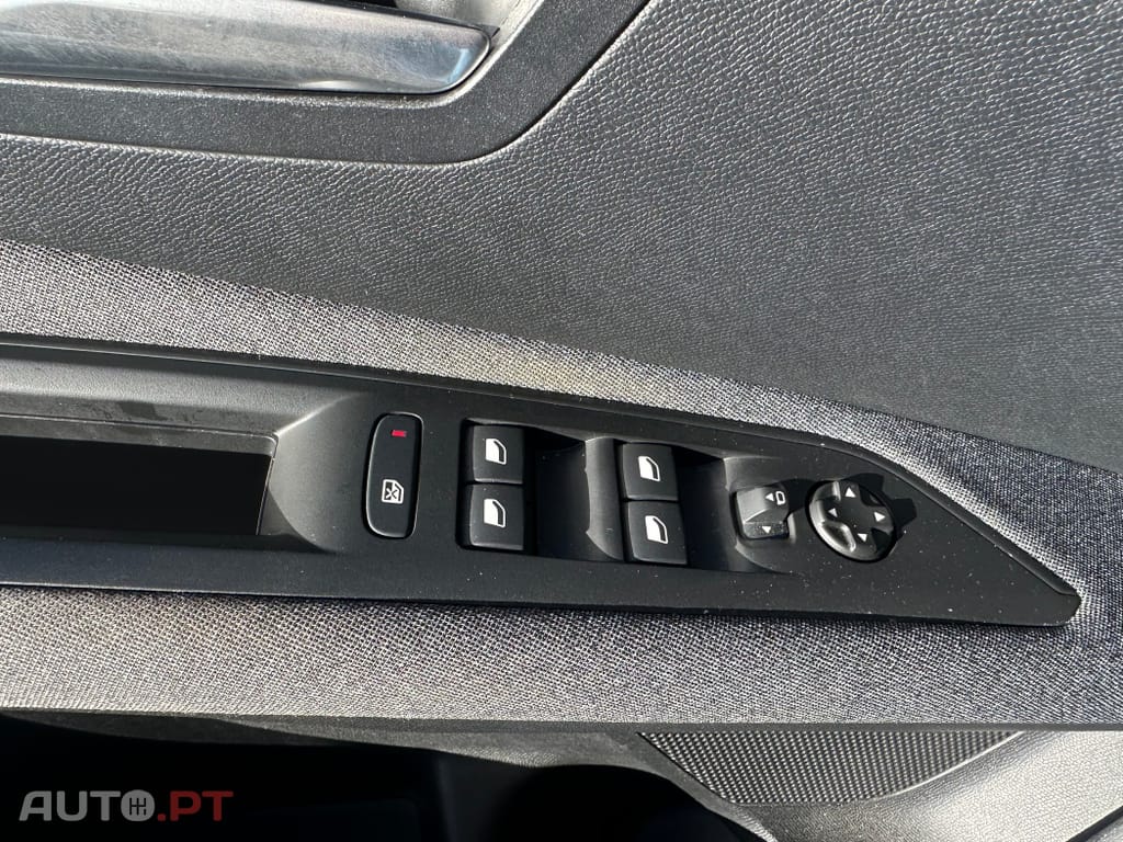 Peugeot 3008 1.5 BlueHDi Active Pack