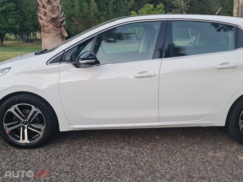 Peugeot 208 1.4 HDi Allure