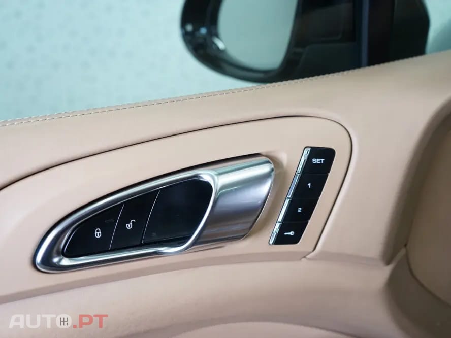 Porsche Cayenne 3.0 V6