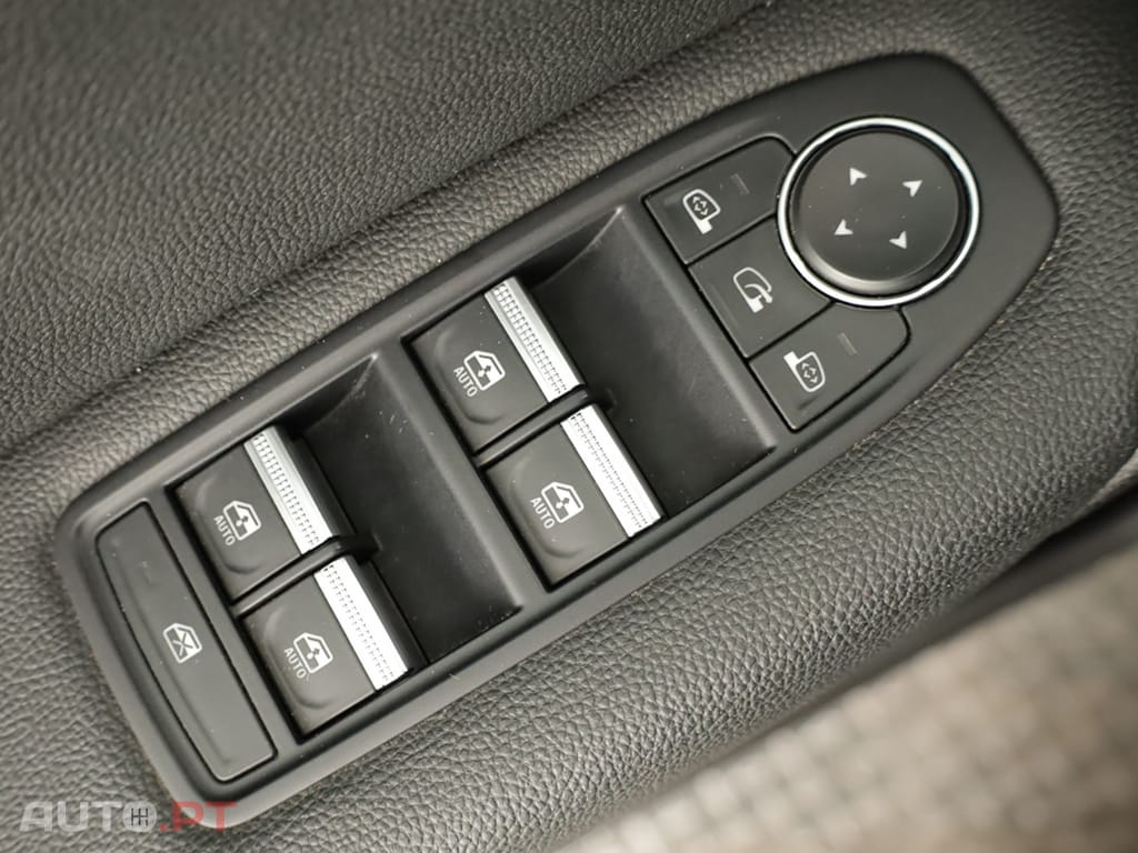 Renault Captur Captur 1.0 TCe Techno Bi-Fuel