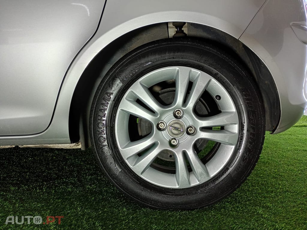 Opel Corsa 1.2 City FlexFuel