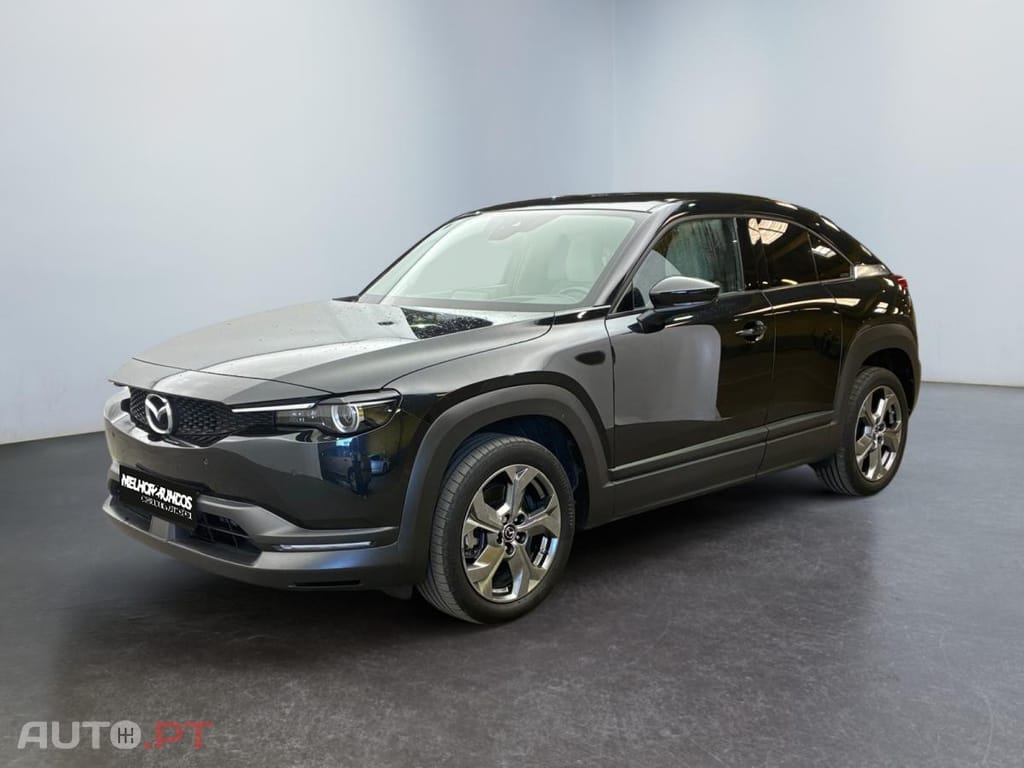Mazda MX-30 e-Skyactiv First Edition Modern Confidence