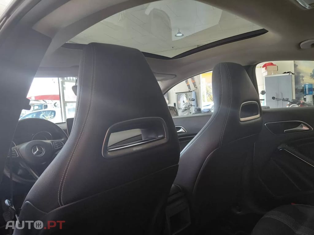 Mercedes-Benz CLA 180 d Urban