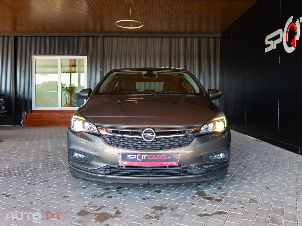 Opel Astra 1.6 CDTI Dynamic S/S