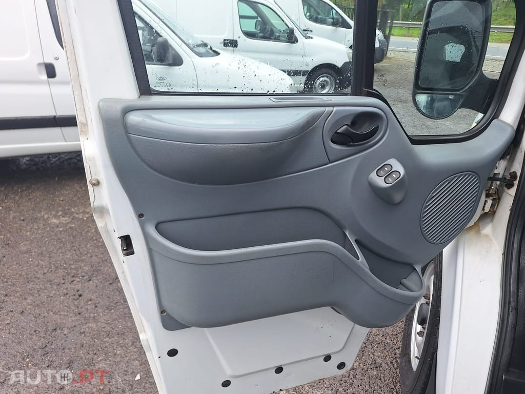 Ford Transit 2.4 TDCI L2H2