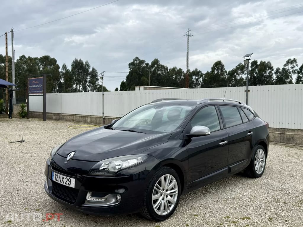 Renault Mégane Sport Tourer 1.5 dCi GT Line SS — fotografia 4