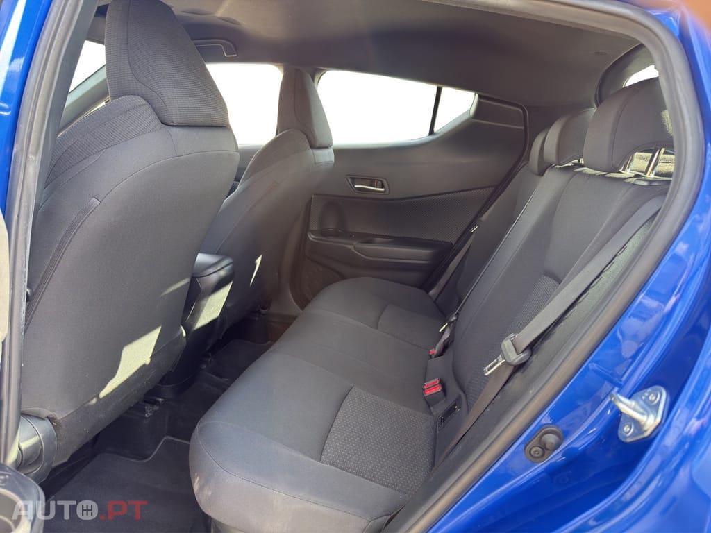 Toyota C-HR 1.8 HSD Comfort+P.Style