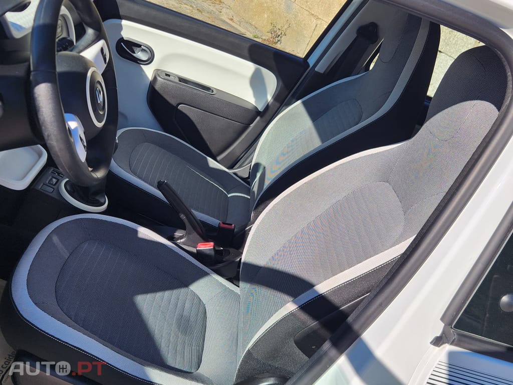 Renault Twingo 1.0 SCe Night&Day