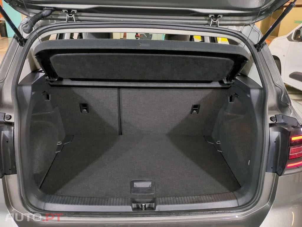 Volkswagen T-Cross 1.0 TSI Style