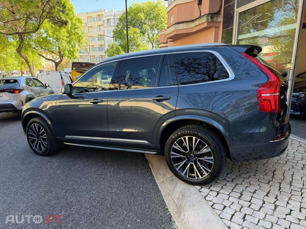 Volvo XC90 2.0 T8 PHEV Ultimate Dark AWD