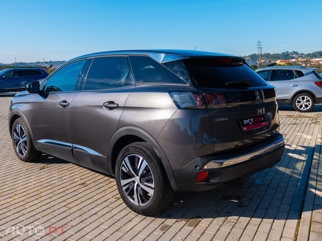 Peugeot 3008 1.2 PureTech Allure Pack EAT8