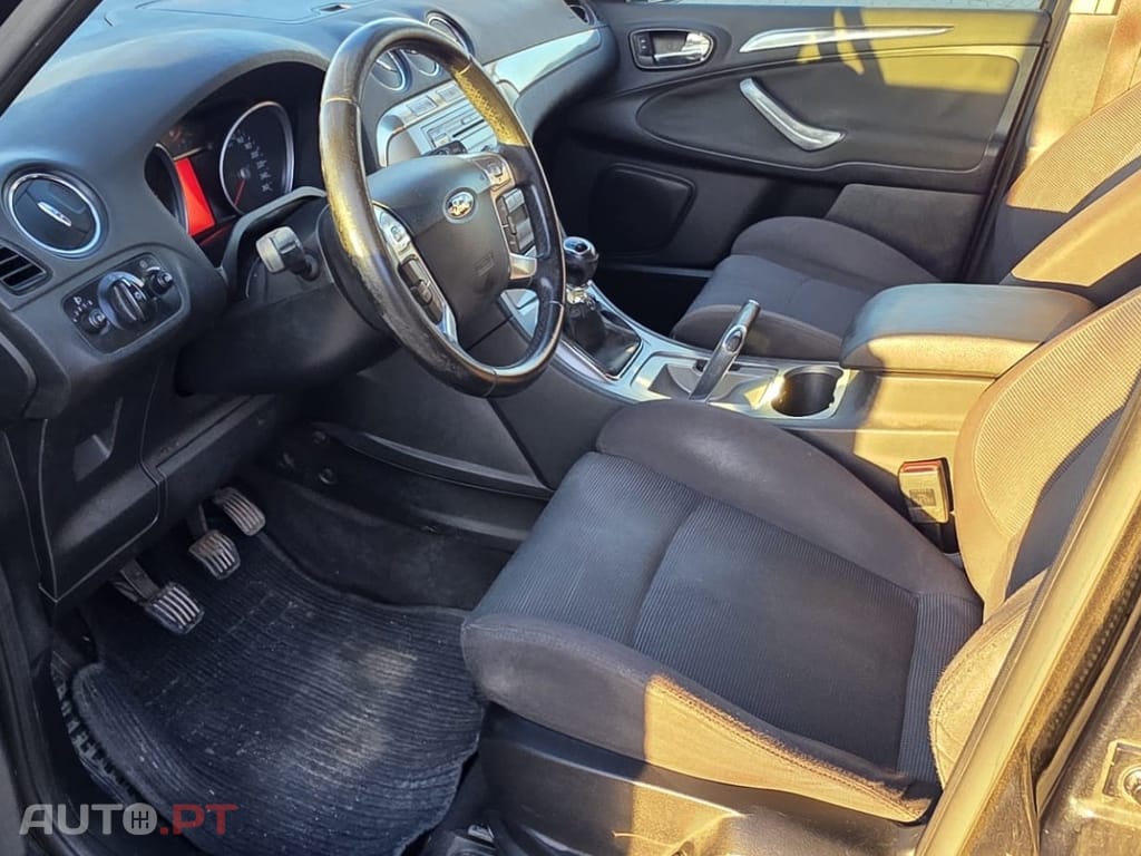 Ford S-Max 1.8 TDCi Titanium 7L