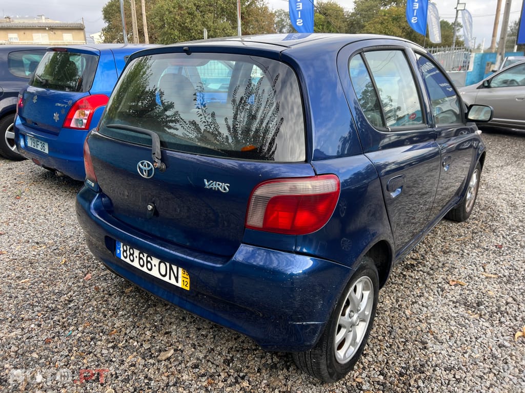 Toyota Yaris 1.0 Luna