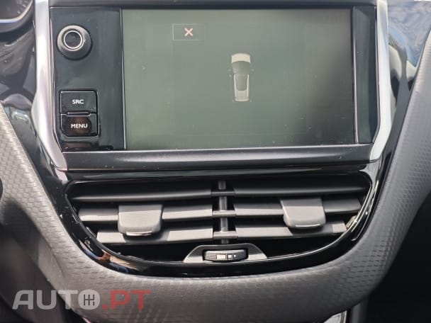Peugeot 2008 1.6 BlueHDi Crossway
