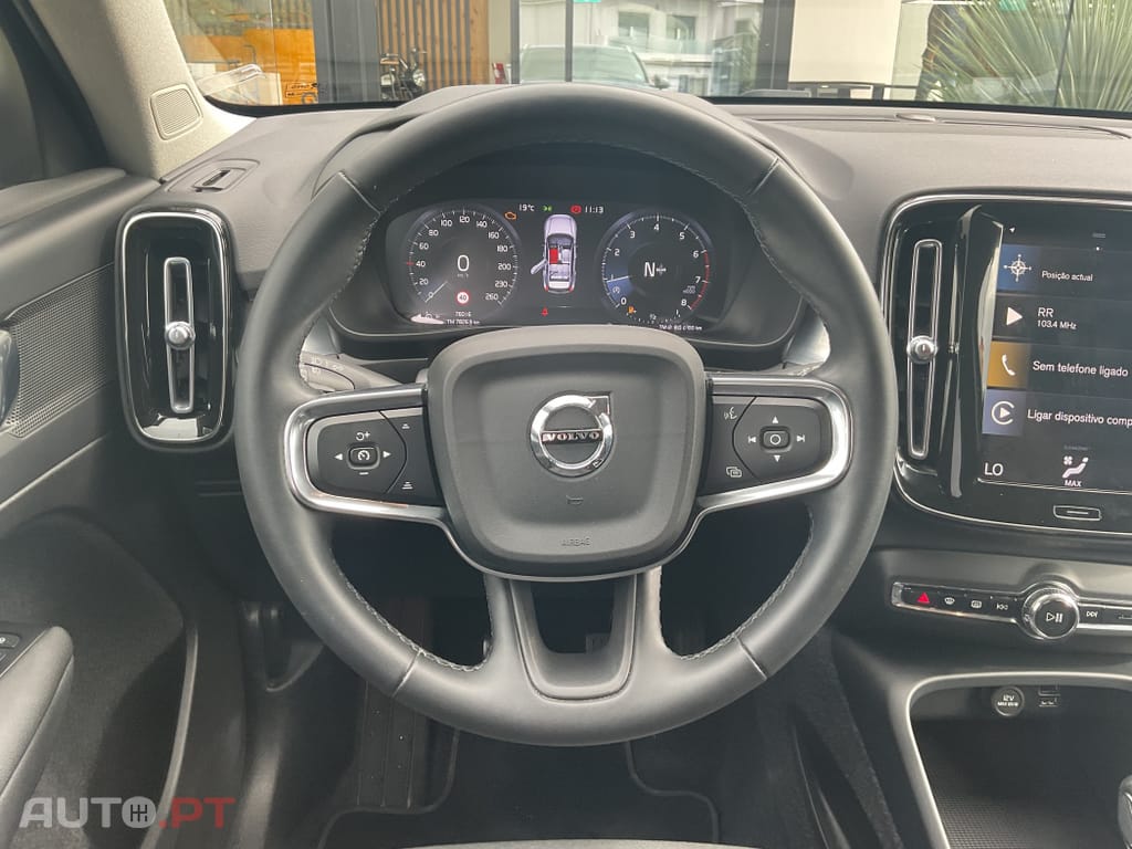 Volvo XC40 1.5 T3 Momentum