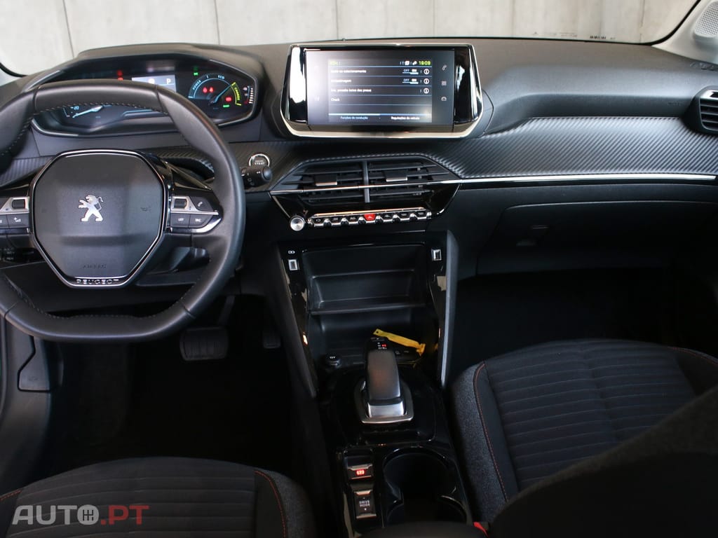 Peugeot E-208 50 kWh Allure Pack