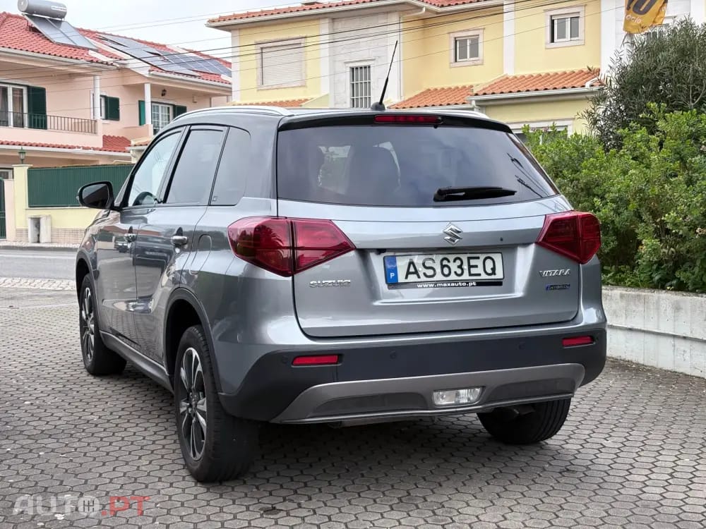 Suzuki Vitara 1.5L AGS GLX Strong Hybrid