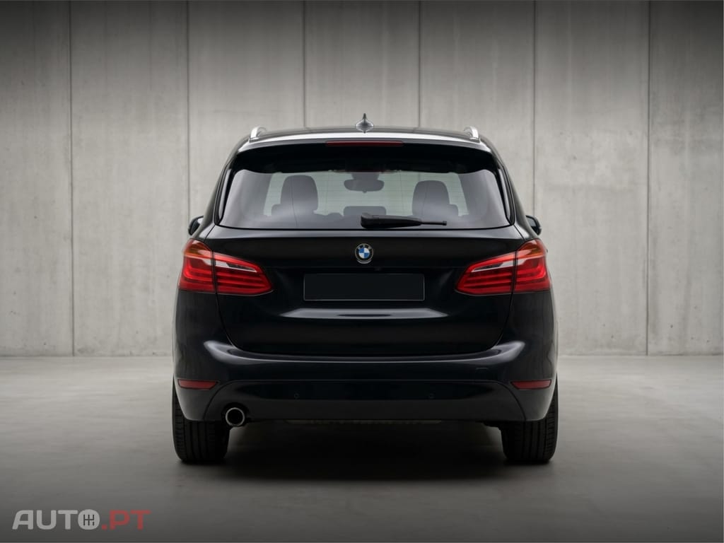 BMW 216 AT Diesel Aut