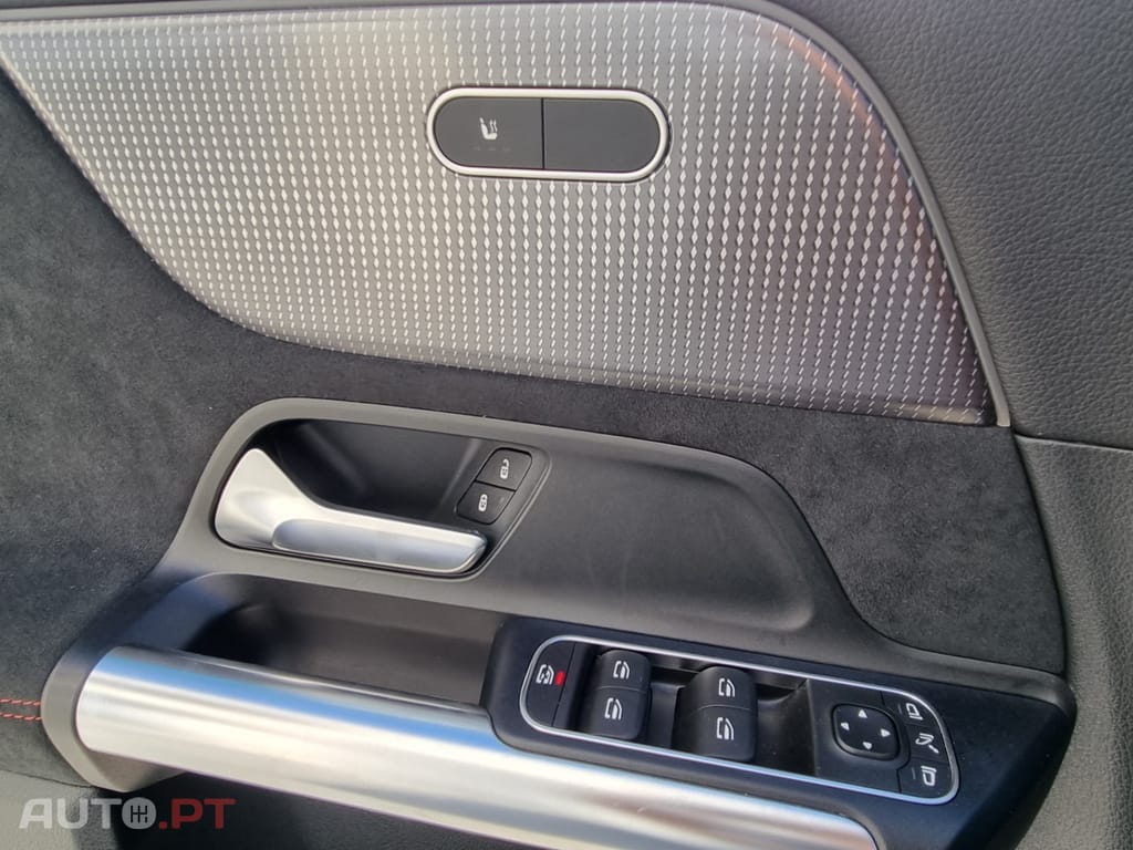 Mercedes-Benz EQA 300 4Matic AMG Line