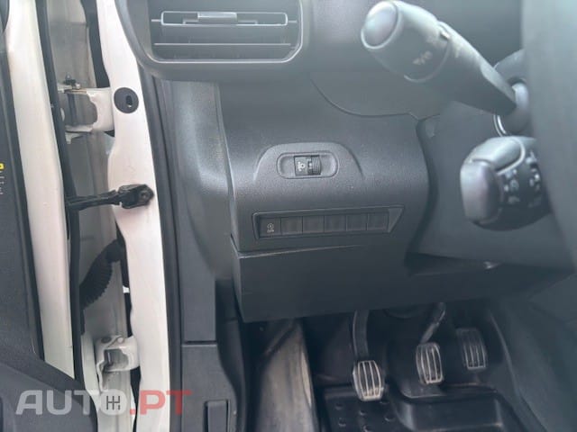 Peugeot Partner 1.6 BlueHDi Confort