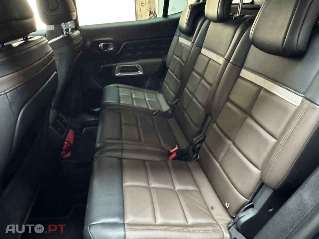 Citroen C5 Aircross 1.2 PureTech Shine EAT8