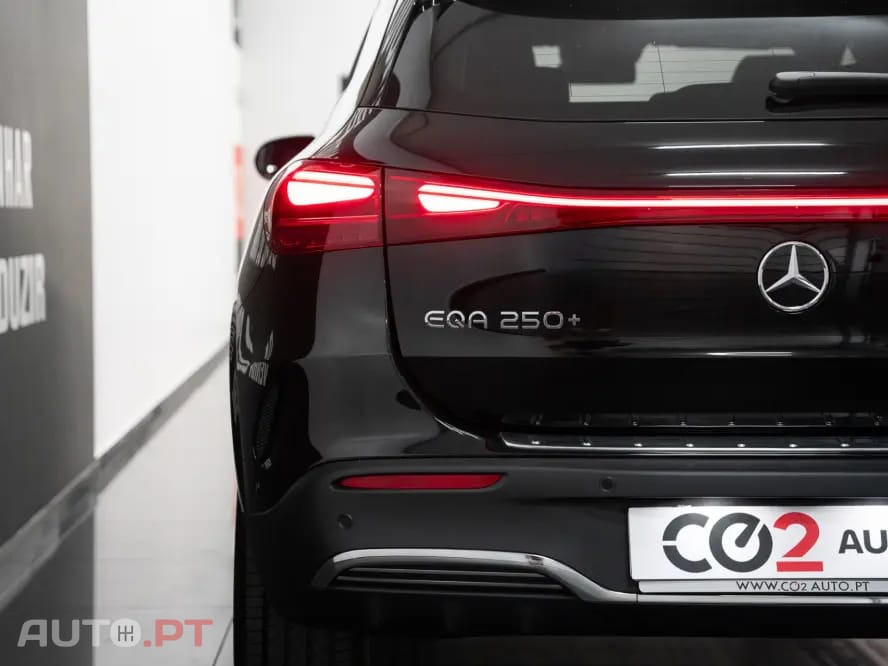 Mercedes-Benz EQA 250+ AMG Line